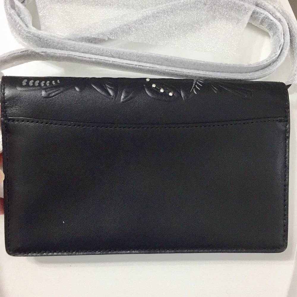 -SOLD- Coach Crossbody Clutch - Picture 6 of 8